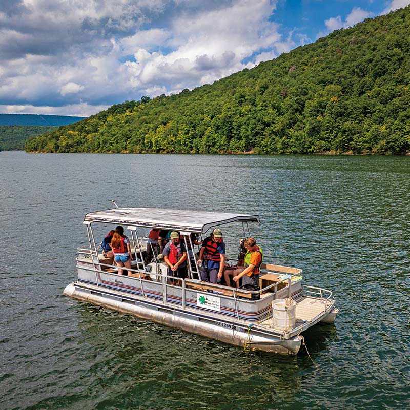 photo of water sampling on Raystown Lake